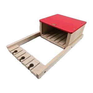 Brio 33366 Wooden Train Big Engine Shed Thomas The Train